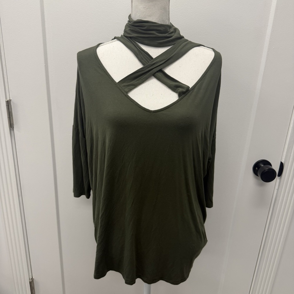 Express Womens Olive Green Criss Cross Mock Neck Cutout Top 3/4 Sleeve Large
